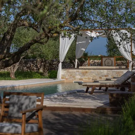 Casa de Campo Romance Sukošan