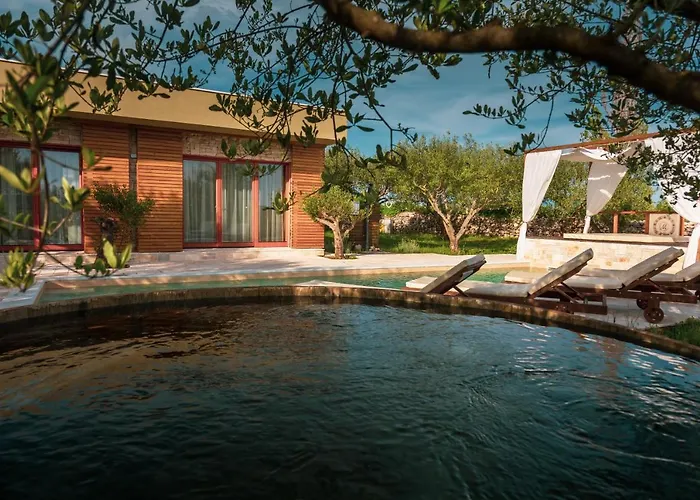 Romance Casa rural *