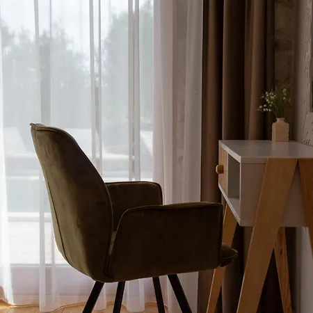 Romance Country house *