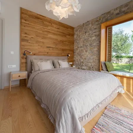 Romance Country house